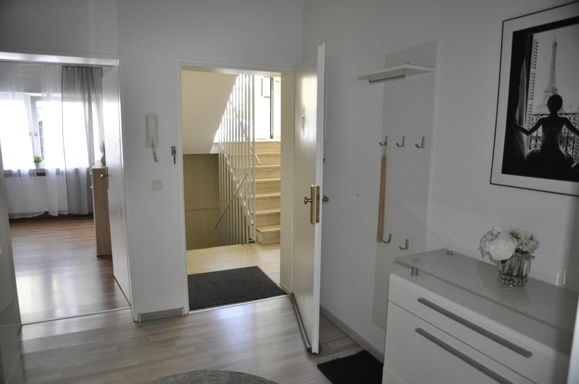 Kurstadt Apt Moderne 2Zkb Balkon-Pkw- Stellplatz Check-In 7-24 H Bad Nauheim Eksteriør bilde